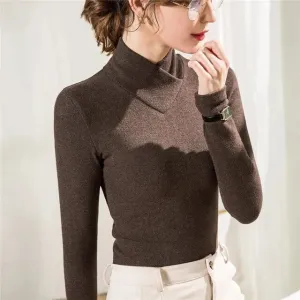 Chic sweater in solid colors