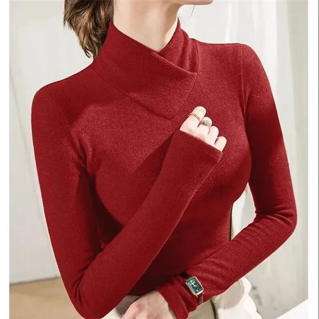 Chic sweater in solid colors