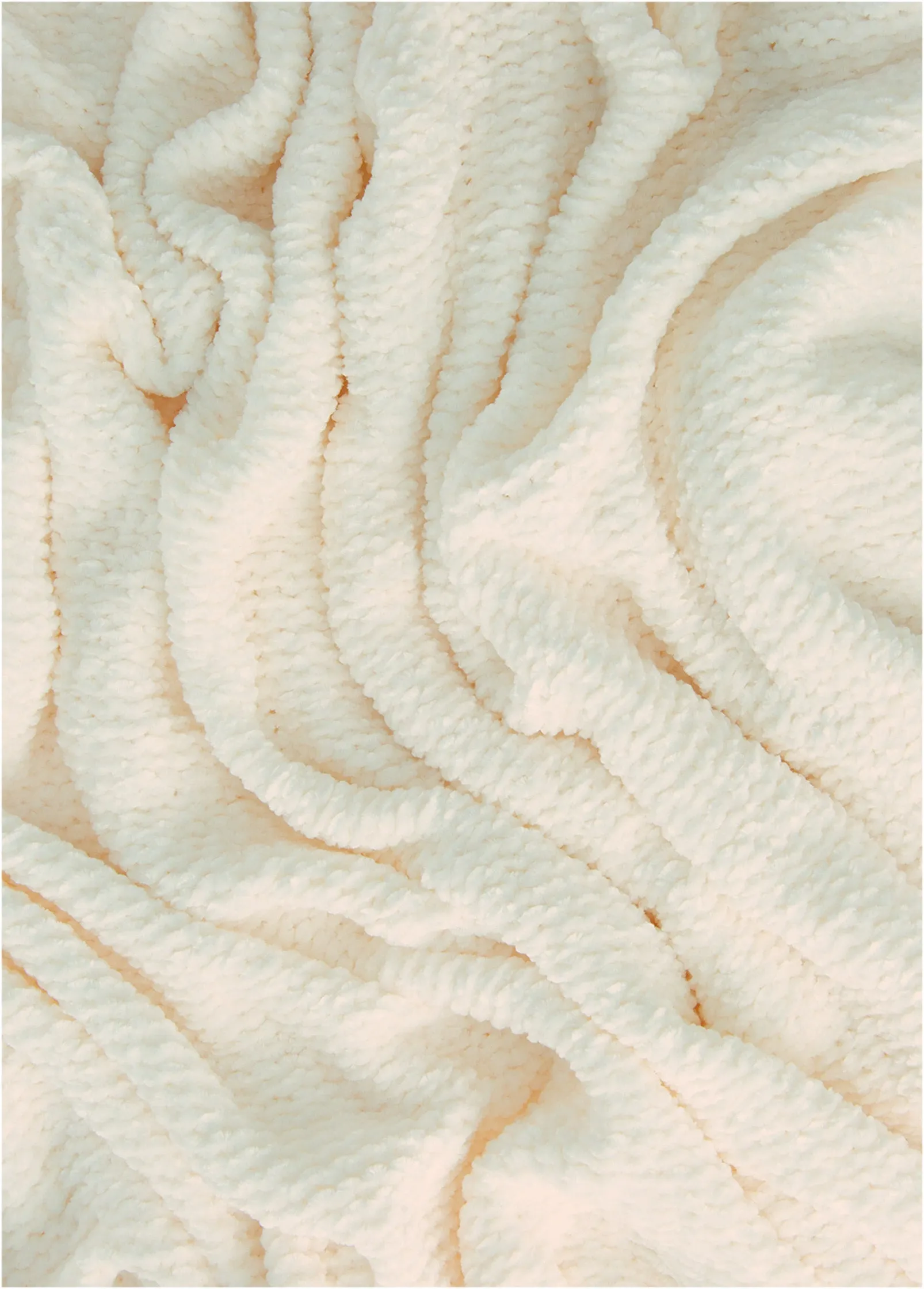 Cozy Fringe Blanket - Cream